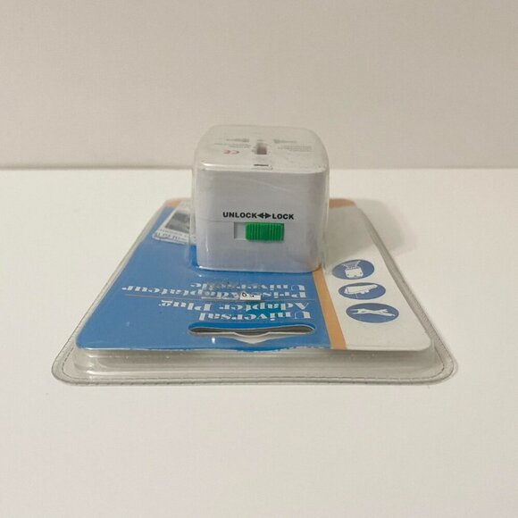 Universal Adapter Plug All in One Unit - Picture 11 of 13